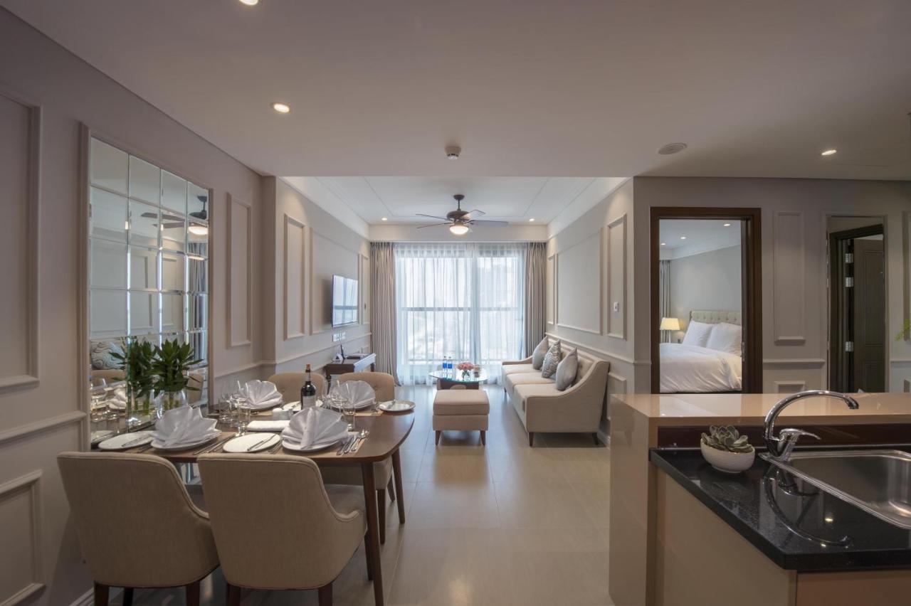 Luxury Apartment - Rooftop Swimming Pool - Beach Front - Hinata Apartment Da Nang Bagian luar foto