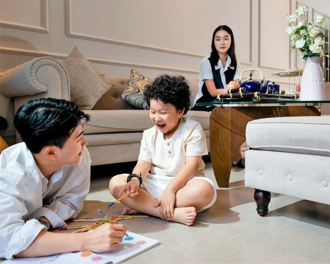Luxury Apartment - Rooftop Swimming Pool - Beach Front - Hinata Apartment Da Nang Bagian luar foto