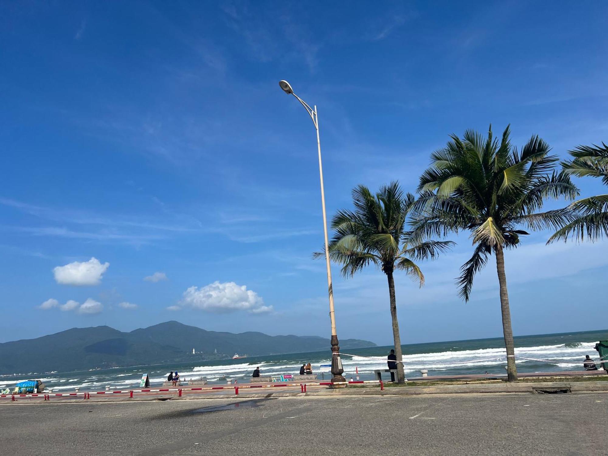 Luxury Apartment - Rooftop Swimming Pool - Beach Front - Hinata Apartment Da Nang Bagian luar foto