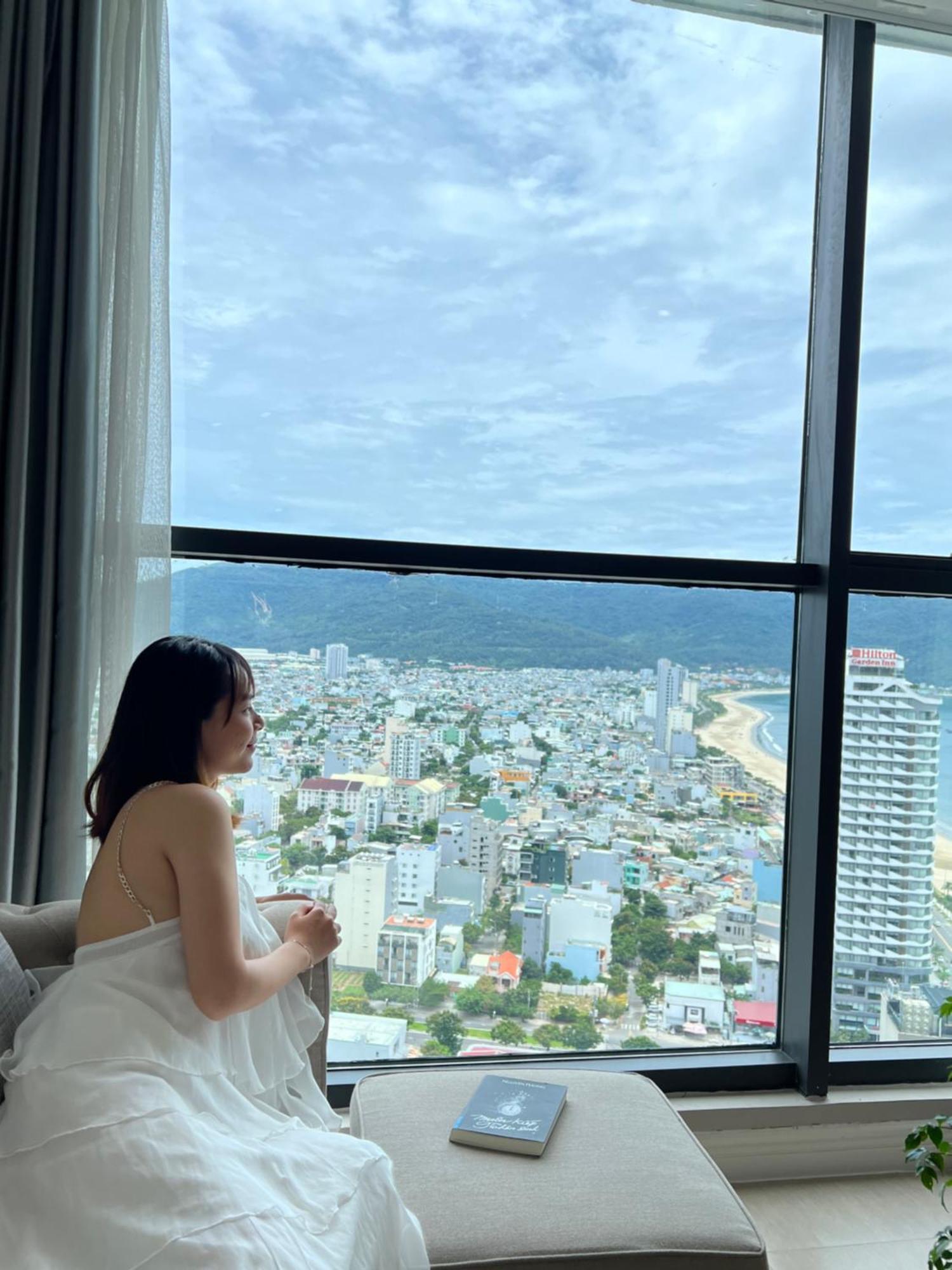 Luxury Apartment - Rooftop Swimming Pool - Beach Front - Hinata Apartment Da Nang Bagian luar foto